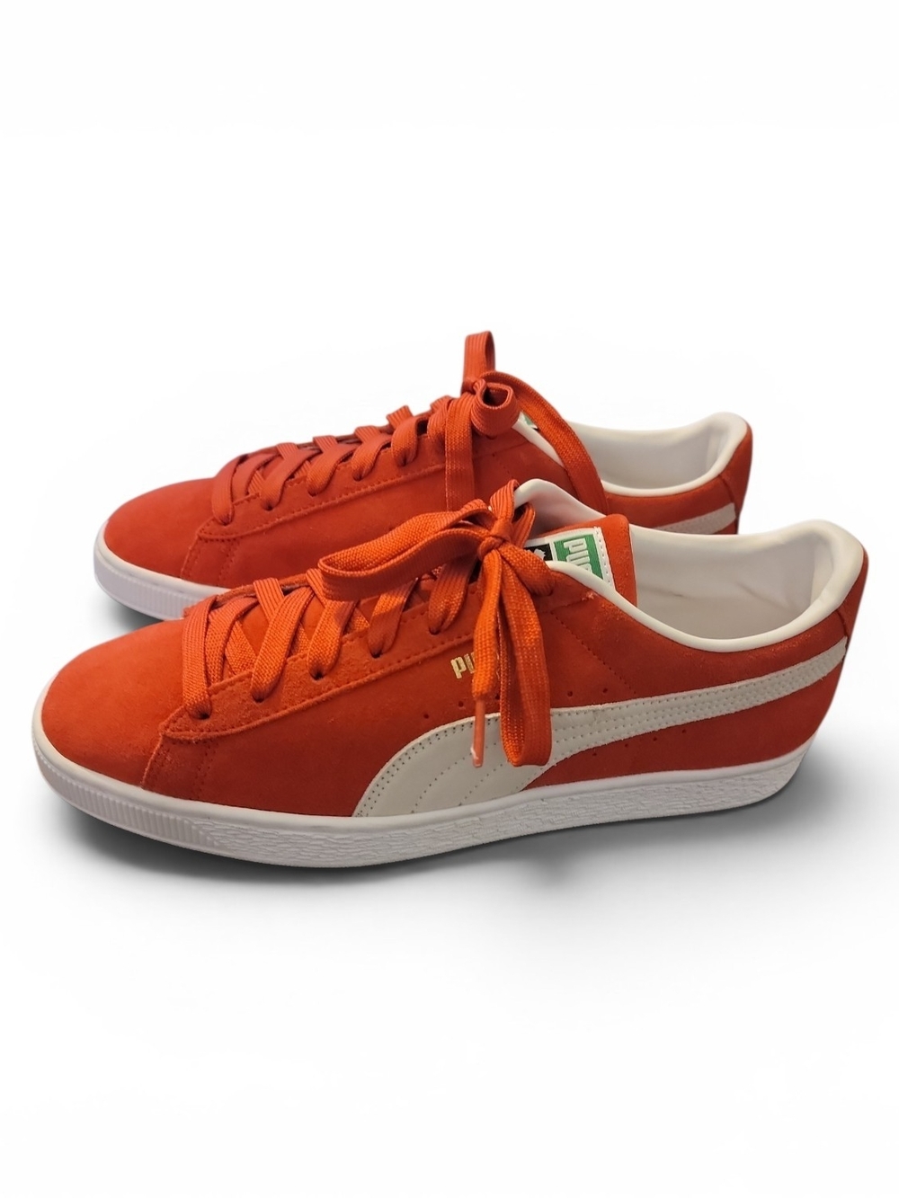 Men's Low-Top Pumas Suede Sneakers in High Risk RED